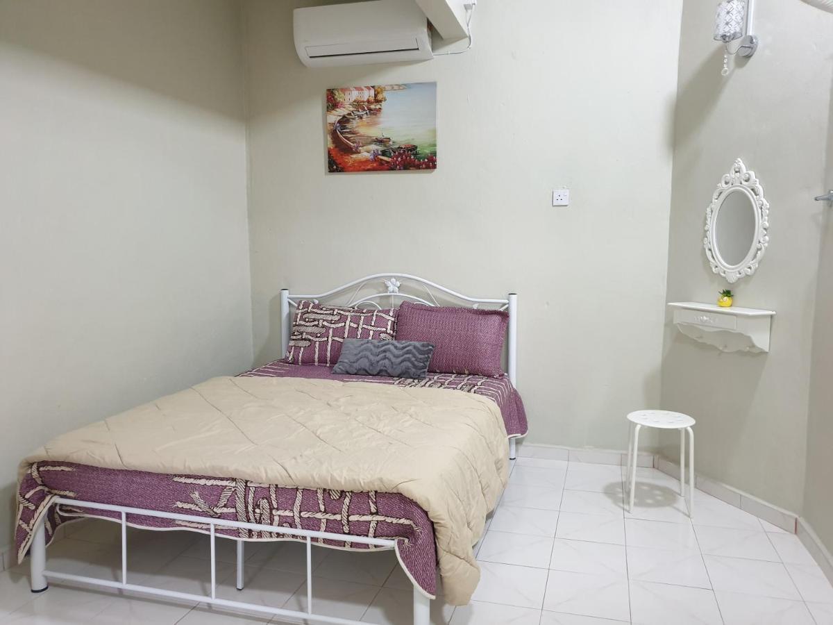 Chukai Auni & Auji Homestay Kemaman מראה חיצוני תמונה
